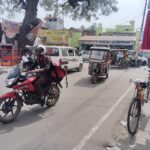 बिसौली के दबतोरी रोड चौराहे पर लगा जाम, पुलिस बनी रही मूकदर्शक खबर: